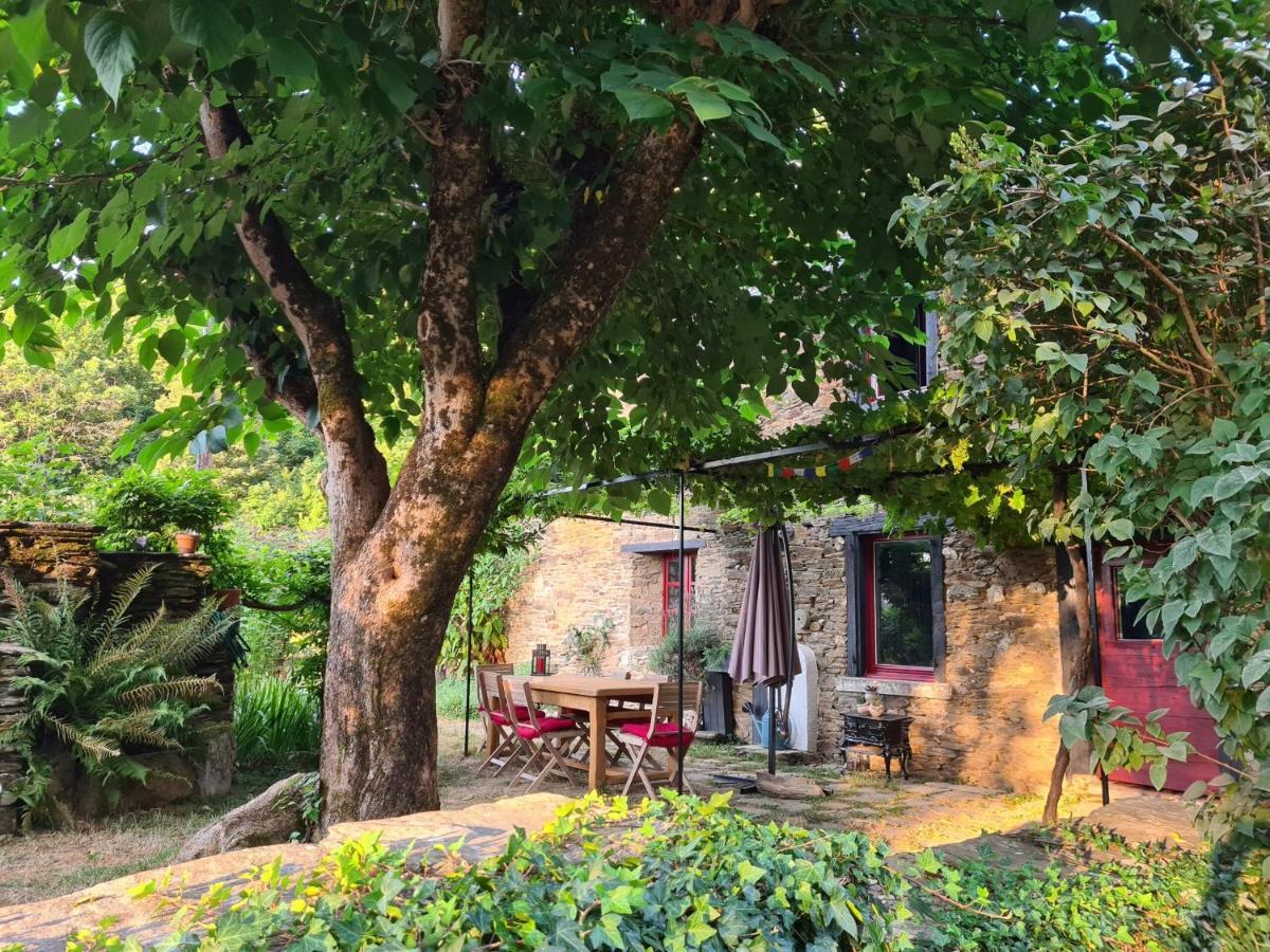 Shanti Nilayam Frayssines Extérieur photo